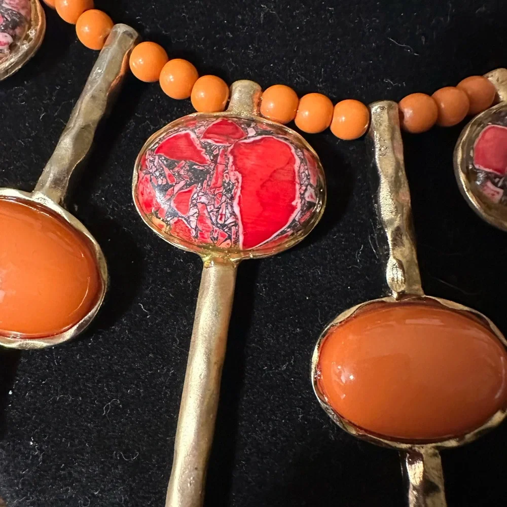 Lucia vintage statement necklace - Picture 2 of 3